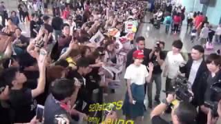 AKB48 - 小嶋陽菜 Kojima Haruna (こじま はるな) Hong Kong Airport Arrival 香港空港 20170409
