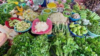 Fresh Market in Phnom Penh, Cambodia  - Olympic Market- Chbar Ampov Market.