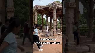 Mr Nick. Tourist Palace. Qutub Minar, New Delhi. ￼