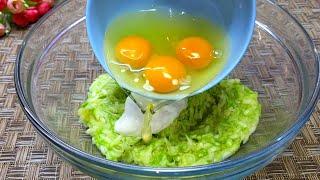 Просто натрите КАБАЧКИ и добавьте яйца! Так вкусно, что летом готовлю через день! ПИЦЦА из Кабачков