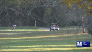 Local golf clubs benefitting from unseasonably warm fall weather