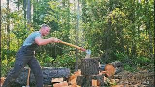 ASMR Calm Relaxing Firewood Splitting