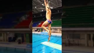 Sam Fricker Diving