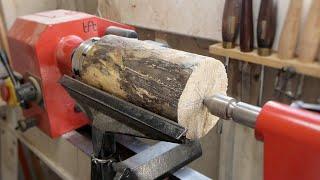 Woodturning - Off centre bud vase - Multi axis turning project - Spalted Maple.