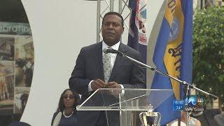 Kenny Alexander sworn-in as Norfolk mayor