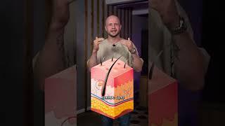 Нужно ли мыть голову каждый день? #shorts