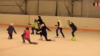 Глубокий выпад вперед. Фигурное катание