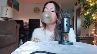 ASMR Chewing Gum Blowing Bubbles & Snapping Gum 