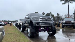 SQUATTED TRUCK WRECKS OTW TO A SHOW | Rowland, NC truck show