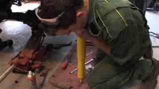 Fitting new suspention to Land Rover Defender 110