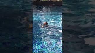 Several days free time, Selena was back to swimming pool today.
