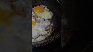 Sounds of frying Eggs  | Звуки шипения яичницы глазуньи! | Cooking Show | Cooking Sounds | #shorts
