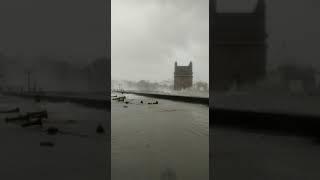 heavy rain in Mumbai Taj  Hotel