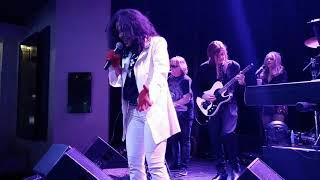 Tammy Graham Band Premier Dance Band
