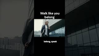 Walk like a Queen