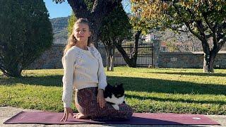 10 Min Daily Yoga | Grounding Every Day Yoga