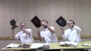 פספוסים - ישיבת הר עציון פורים תשע"ו