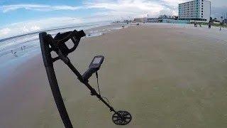 Beach Metal Detecting IDD 368 Day After Labor Day