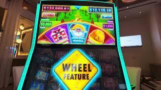 Huff n more puff!! $250 per spin max bet!!! Massive win!! #casino #slots #vegas