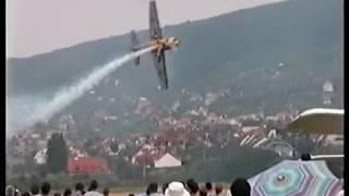 Amazing aerobatics