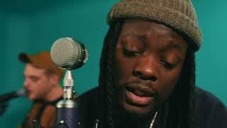 Oswin Benjamin - Winter Snow (Acoustic version) Ft. Futuristic & Daniel Turley