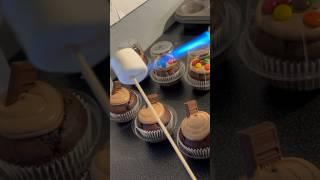 Who likes chocolate? ‍️ #smores #desserts #viral