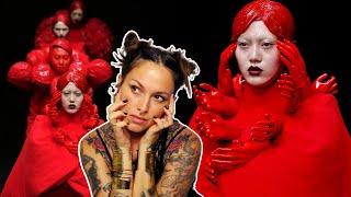 AVANT GARDE: LA ESTÉTICA MÁS BIZARRA DE LA HISTORIA DE LA MODA (Yohji Yamamoto, Rei Kawakubo y MÁS)