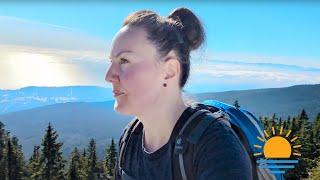 Mt Elphinstone Hike in the Snow - Vlog [Sunshine Coast, BC]