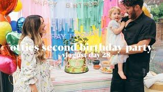 Otties 2nd Birthday Party | Vlogust Day 28