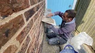 Repointing with the old bricklayer