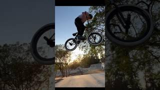 Volando de 360! ️️‍ #bmx #bmxmexico #bmxpark #jaimiko_BMX