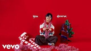 Lyn Lapid - christmas you deserve (Lyric Video)