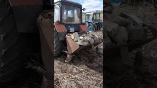 Два мтз пробили колеса ... #мтз82 #сельскоехозяйство #пробитие