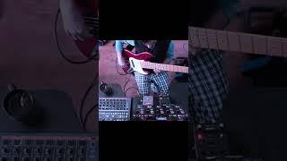 Mellow Melodic Bass Lead with Tape Echo over Ambient Funk Loops