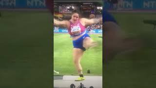 Chase Ealey  takes  for the USA in women“s shot put | WCH Budapest 23