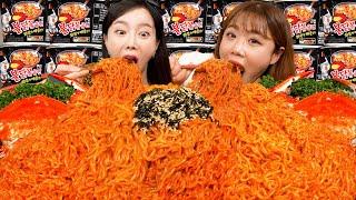 [Mukbang ASMR] 20 CUPS OF FIRE NOODLES CHALLENGE !! Korean spicy ramen seafood eatingshow Ssoyoung