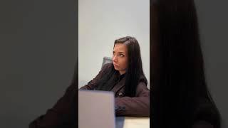 Это кандидат "того"? или новый способ показать навыки коммуникации? Как думаете, стоит брать? "