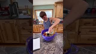 Joshua made PiZZAS & PASTA Salad for Dinner #dinnerideas #summertime #justthebells10