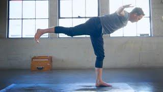 10min. Power Yoga "Balance" with Travis