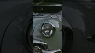 Vintage Cars Uncovered: Classic Cars That Define Automotive Art