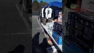 flea market hustlers getting it in 