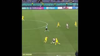 Sancho solo run against Ukraine #shorts #football #manutd #sancho #england #ukraine #speed #skills