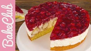 Windbeutel-Torte mit Himbeeren | BakeClub