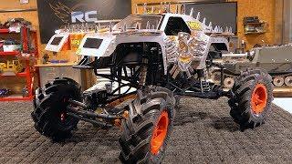 MONSTER JAM MAX D AXIAL SMT10 MUD TRUCK BUILD PT3 - Electric 1/10 scale | RC ADVENTURES