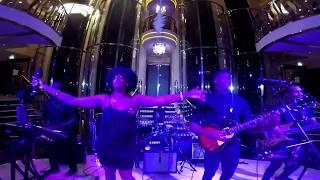 D’nae & Muz'k Nation - Grand Atrium on Norwegian Dawn 2017