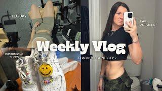 WEEKLY VLOG | leg day + grocery haul + austin pumpkin nights | (Chasing Greatness Ep. 7)