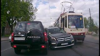 Idiots In Cars Compilation #31 | Idiotic Russian Car Drivers | Funny Fail Compilation