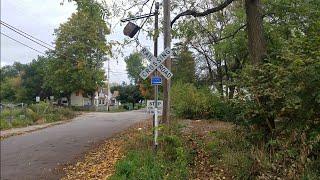 (Non-Functional) Wig Wag Railroad Crossing Tour! - Isbell Street, Lansing MI.