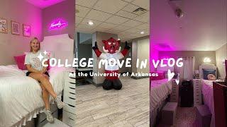 FRESHMAN DORM MOVE IN VLOG 2023: at the University of Arkansas (Maple dorms)