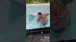 Cũng là nàng tiên cá nhưng mà nó lạ lắm #tiktok #tintuc #funny